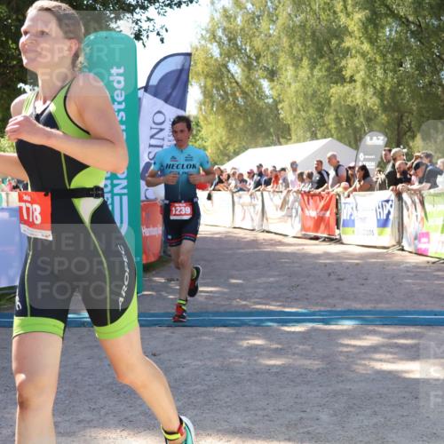 07.09.2025 - 19. Norderstedt Triathlon Zöllner http://msf.ph/oto/8779630 07.09.2025 12:40:18 Ziel 748, 763, 767, 778, 1239 meine-sportfotos.de