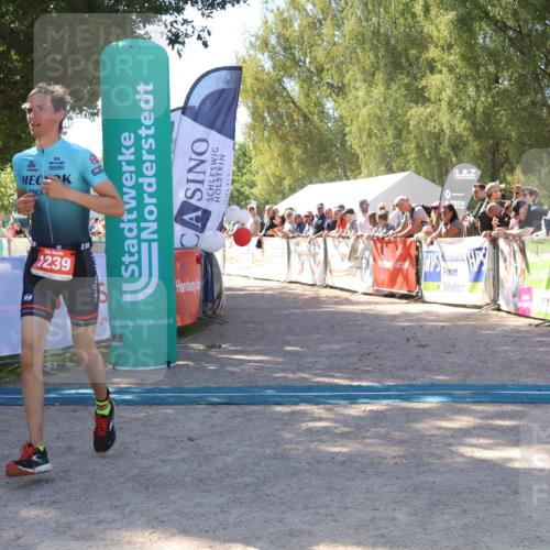 07.09.2025 - 19. Norderstedt Triathlon Zöllner http://msf.ph/oto/8779649 07.09.2025 12:40:19 Ziel 748, 763, 767, 778, 1239 meine-sportfotos.de