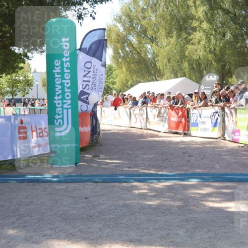 07.09.2025 - 19. Norderstedt Triathlon Zöllner http://msf.ph/oto/8779700 07.09.2025 12:40:40 Ziel 286 meine-sportfotos.de