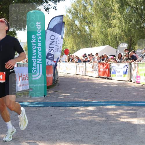 07.09.2025 - 19. Norderstedt Triathlon Zöllner http://msf.ph/oto/8779787 07.09.2025 12:41:57 Ziel 164 meine-sportfotos.de