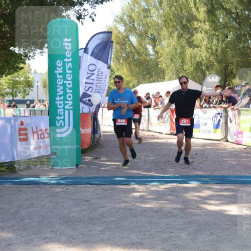 07.09.2025 - 19. Norderstedt Triathlon Zöllner http://msf.ph/oto/8779813 07.09.2025 12:42:02 Ziel 164, 287, 823, 846 meine-sportfotos.de