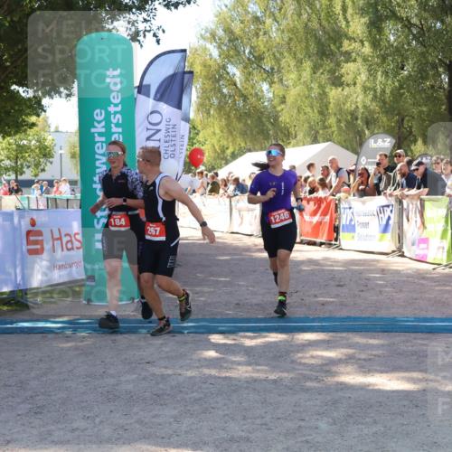 07.09.2025 - 19. Norderstedt Triathlon Zöllner http://msf.ph/oto/8779988 07.09.2025 12:46:22 Ziel 184, 226, 267, 1246 meine-sportfotos.de