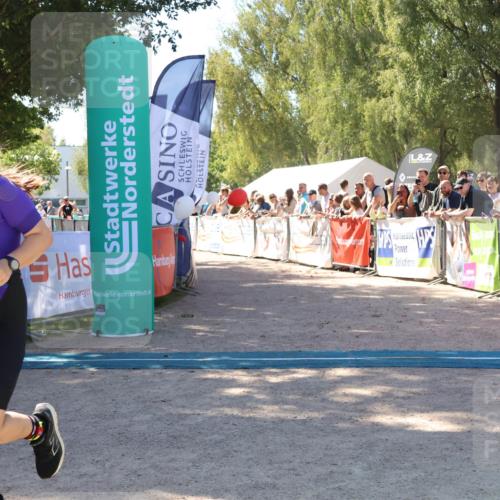 07.09.2025 - 19. Norderstedt Triathlon Zöllner http://msf.ph/oto/8780020 07.09.2025 12:46:24 Ziel 184, 226, 267, 1246 meine-sportfotos.de