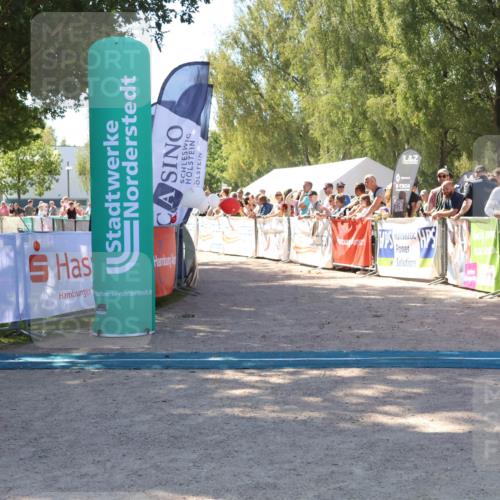07.09.2025 - 19. Norderstedt Triathlon Zöllner http://msf.ph/oto/8780078 07.09.2025 12:46:46 Ziel 1233 meine-sportfotos.de