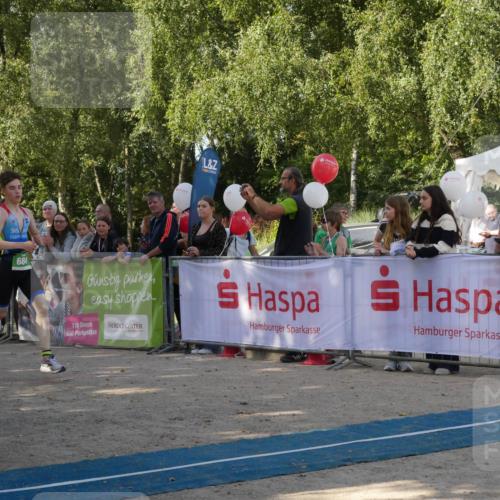 07.09.2025 - 19. Norderstedt Triathlon Zöllner http://msf.ph/oto/8780506 07.09.2025 10:53:55 Ziel 684 meine-sportfotos.de