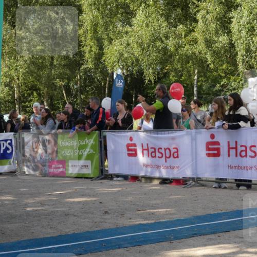 07.09.2025 - 19. Norderstedt Triathlon Zöllner http://msf.ph/oto/8780530 07.09.2025 10:54:05 Ziel 96, 672 meine-sportfotos.de