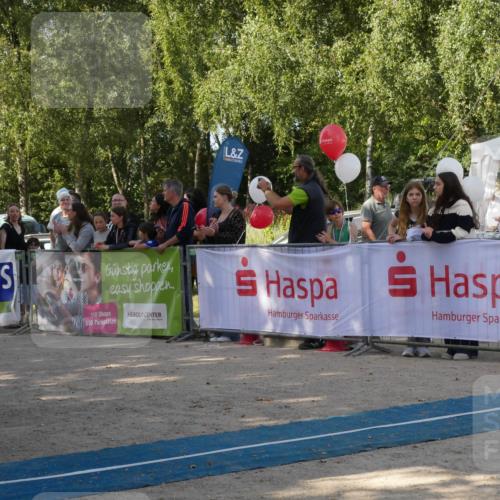 07.09.2025 - 19. Norderstedt Triathlon Zöllner http://msf.ph/oto/8780571 07.09.2025 10:54:08 Ziel 96, 672 meine-sportfotos.de