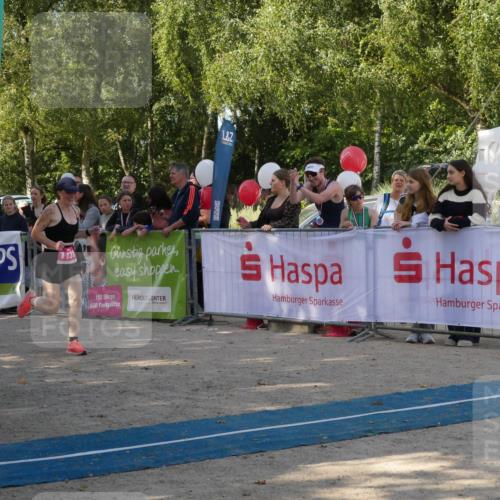 07.09.2025 - 19. Norderstedt Triathlon Zöllner http://msf.ph/oto/8780643 07.09.2025 10:54:43 Ziel 657, 1131 meine-sportfotos.de