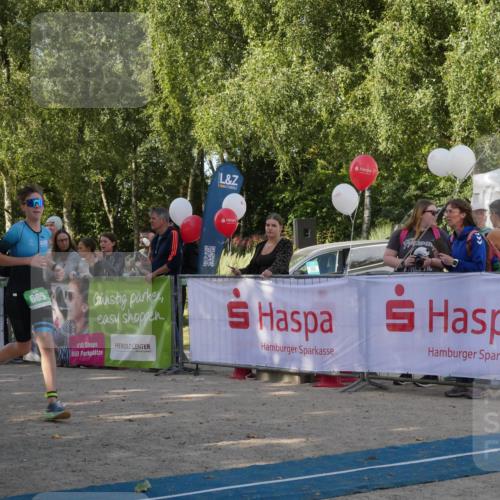 07.09.2025 - 19. Norderstedt Triathlon Zöllner http://msf.ph/oto/8780798 07.09.2025 10:55:38 Ziel 685 meine-sportfotos.de