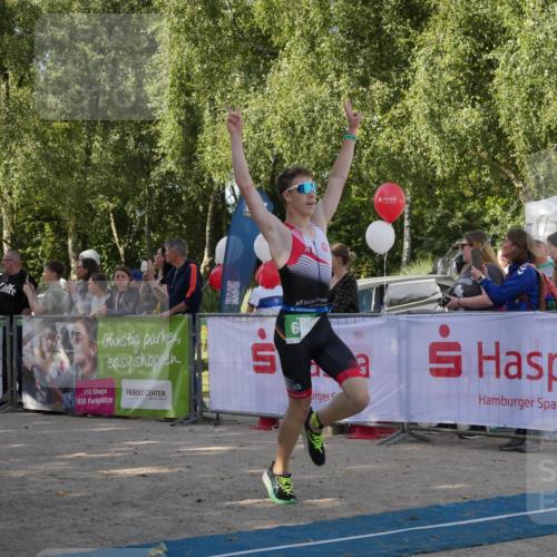 07.09.2025 - 19. Norderstedt Triathlon Zöllner http://msf.ph/oto/8780833 07.09.2025 10:55:56 Ziel 637, 661, 680 meine-sportfotos.de