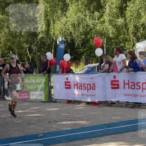 07.09.2025 - 19. Norderstedt Triathlon Zöllner http://msf.ph/oto/8781026 07.09.2025 10:56:37 Ziel 70, 102, 682 meine-sportfotos.de