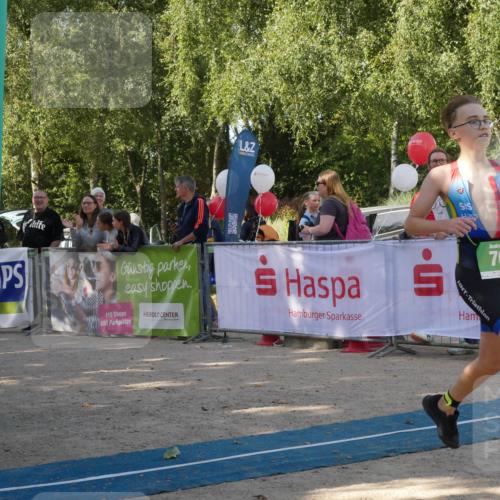 07.09.2025 - 19. Norderstedt Triathlon Zöllner http://msf.ph/oto/8781068 07.09.2025 10:56:39 Ziel 70, 102, 682 meine-sportfotos.de