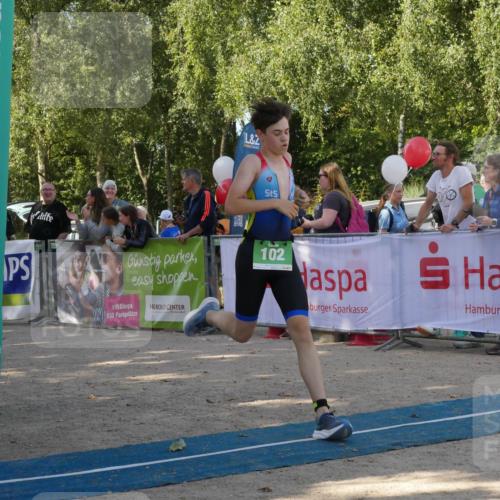 07.09.2025 - 19. Norderstedt Triathlon Zöllner http://msf.ph/oto/8781078 07.09.2025 10:56:40 Ziel 70, 102, 682 meine-sportfotos.de