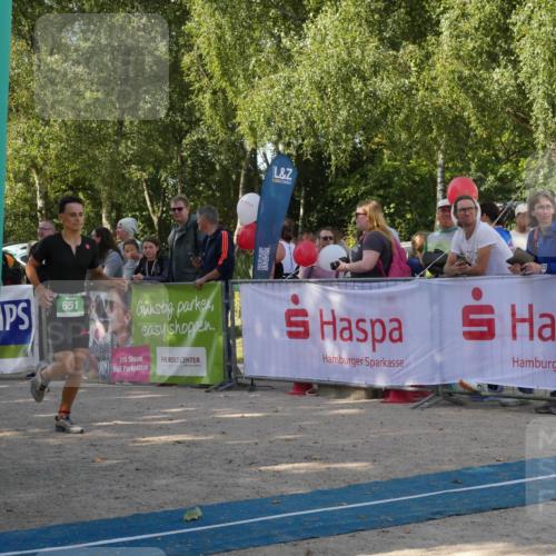 07.09.2025 - 19. Norderstedt Triathlon Zöllner http://msf.ph/oto/8781125 07.09.2025 10:56:56 Ziel 651 meine-sportfotos.de