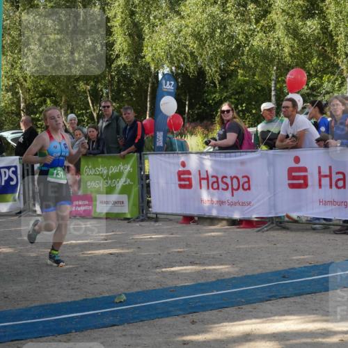 07.09.2025 - 19. Norderstedt Triathlon Zöllner http://msf.ph/oto/8781162 07.09.2025 10:57:03 Ziel 131, 651 meine-sportfotos.de