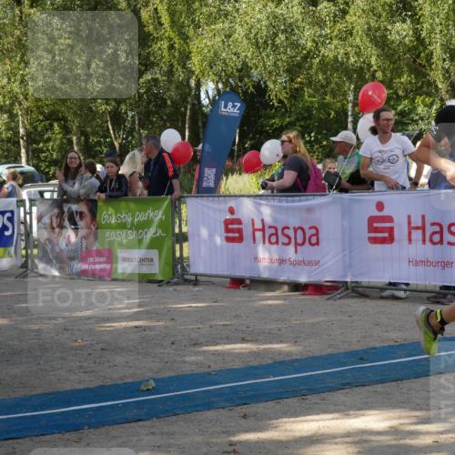 07.09.2025 - 19. Norderstedt Triathlon Zöllner http://msf.ph/oto/8781327 07.09.2025 10:57:41 Ziel 58, 125 meine-sportfotos.de