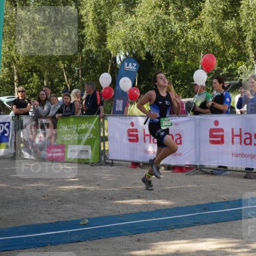 07.09.2025 - 19. Norderstedt Triathlon Zöllner http://msf.ph/oto/8781358 07.09.2025 10:57:48 Ziel 669, 1125 meine-sportfotos.de