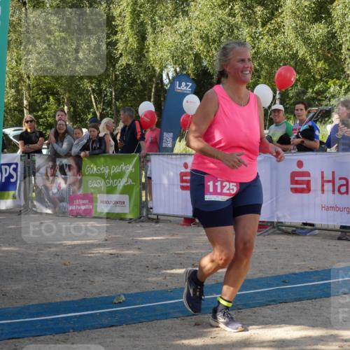 07.09.2025 - 19. Norderstedt Triathlon Zöllner http://msf.ph/oto/8781393 07.09.2025 10:57:50 Ziel 655, 669, 1125 meine-sportfotos.de