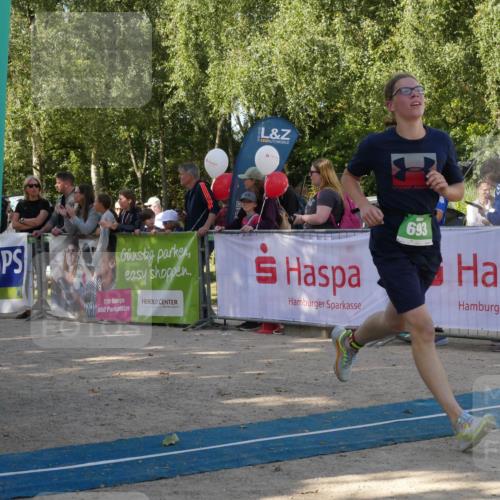07.09.2025 - 19. Norderstedt Triathlon Zöllner http://msf.ph/oto/8781586 07.09.2025 10:58:35 Ziel 57, 693 meine-sportfotos.de