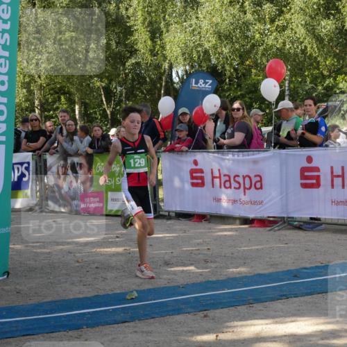 07.09.2025 - 19. Norderstedt Triathlon Zöllner http://msf.ph/oto/8781657 07.09.2025 10:58:43 Ziel 57, 129, 643 meine-sportfotos.de
