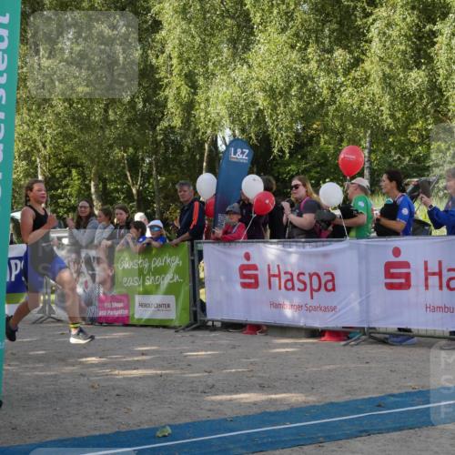 07.09.2025 - 19. Norderstedt Triathlon Zöllner http://msf.ph/oto/8781729 07.09.2025 10:59:43 Ziel 64, 83, 1113 meine-sportfotos.de