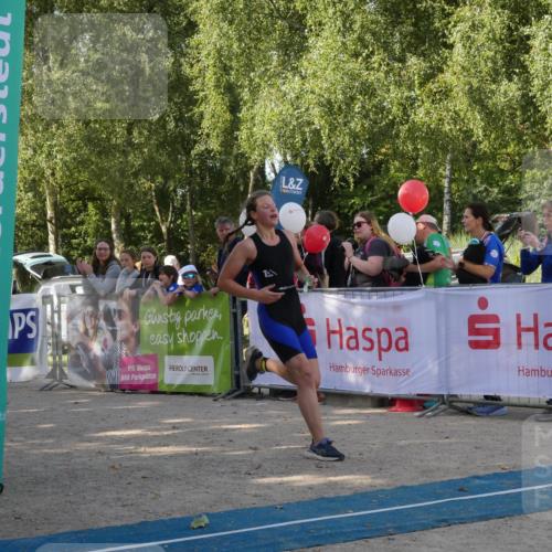 07.09.2025 - 19. Norderstedt Triathlon Zöllner http://msf.ph/oto/8781735 07.09.2025 10:59:43 Ziel 64, 83, 1113 meine-sportfotos.de