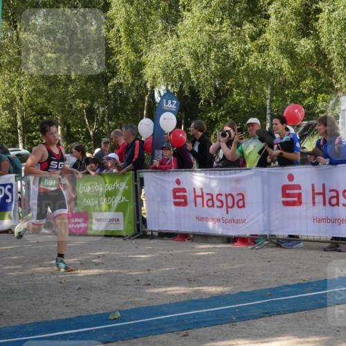 07.09.2025 - 19. Norderstedt Triathlon Zöllner http://msf.ph/oto/8781856 07.09.2025 11:00:18 Ziel 61, 681, 691 meine-sportfotos.de