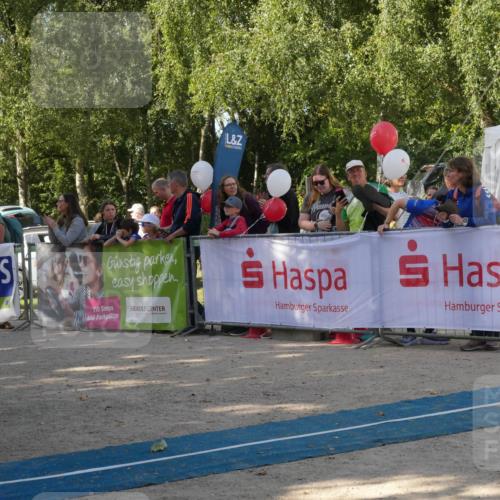 07.09.2025 - 19. Norderstedt Triathlon Zöllner http://msf.ph/oto/8781919 07.09.2025 11:00:23 Ziel 681, 683, 691 meine-sportfotos.de