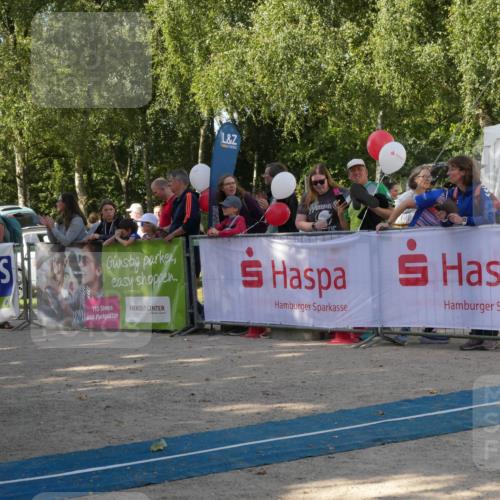 07.09.2025 - 19. Norderstedt Triathlon Zöllner http://msf.ph/oto/8781925 07.09.2025 11:00:23 Ziel 681, 683, 691 meine-sportfotos.de