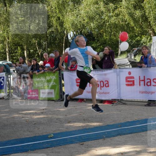07.09.2025 - 19. Norderstedt Triathlon Zöllner http://msf.ph/oto/8782022 07.09.2025 11:00:46 Ziel 689 meine-sportfotos.de