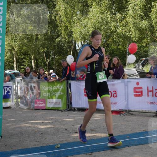 07.09.2025 - 19. Norderstedt Triathlon Zöllner http://msf.ph/oto/8782133 07.09.2025 11:01:25 Ziel 105, 635 meine-sportfotos.de