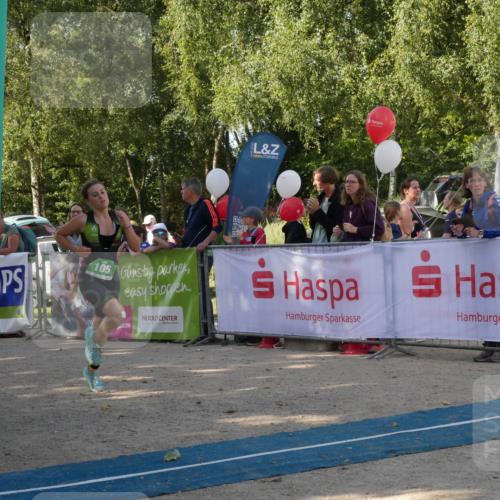 07.09.2025 - 19. Norderstedt Triathlon Zöllner http://msf.ph/oto/8782145 07.09.2025 11:01:29 Ziel 105, 635 meine-sportfotos.de