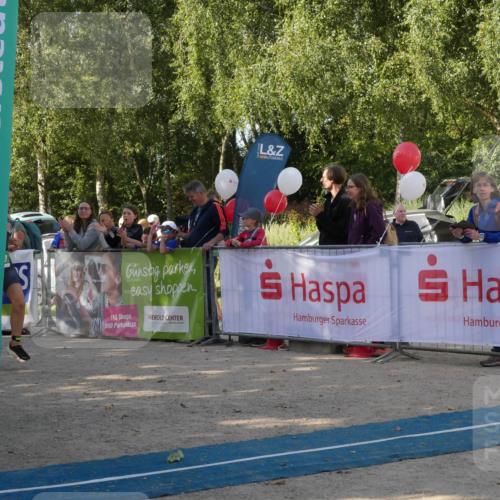 07.09.2025 - 19. Norderstedt Triathlon Zöllner http://msf.ph/oto/8782165 07.09.2025 11:01:40 Ziel 120 meine-sportfotos.de