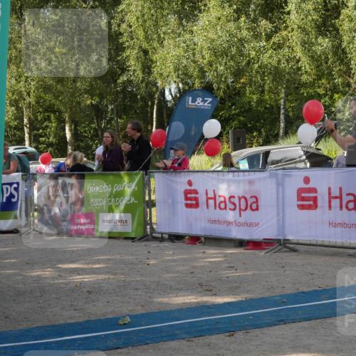 07.09.2025 - 19. Norderstedt Triathlon Zöllner http://msf.ph/oto/8782383 07.09.2025 11:03:54 Ziel 113 meine-sportfotos.de