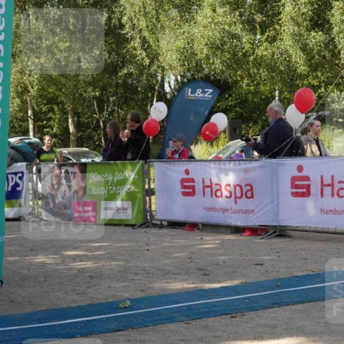 07.09.2025 - 19. Norderstedt Triathlon Zöllner http://msf.ph/oto/8782494 07.09.2025 11:05:02 Ziel 110, 650 meine-sportfotos.de