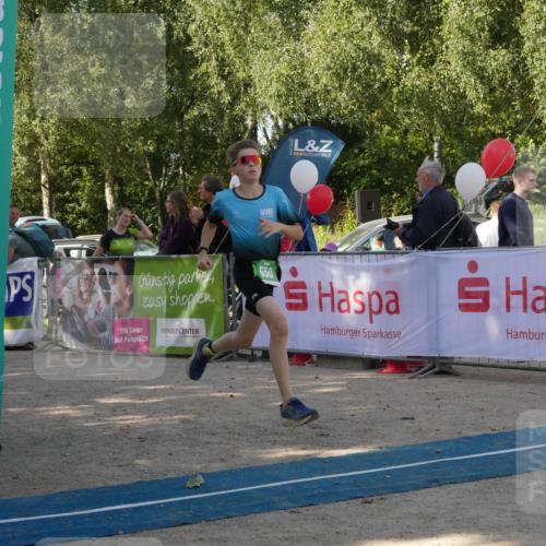 07.09.2025 - 19. Norderstedt Triathlon Zöllner http://msf.ph/oto/8782511 07.09.2025 11:05:03 Ziel 110, 650 meine-sportfotos.de