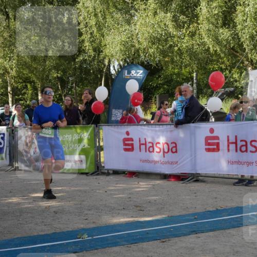 07.09.2025 - 19. Norderstedt Triathlon Zöllner http://msf.ph/oto/8782594 07.09.2025 11:05:58 Ziel 665 meine-sportfotos.de