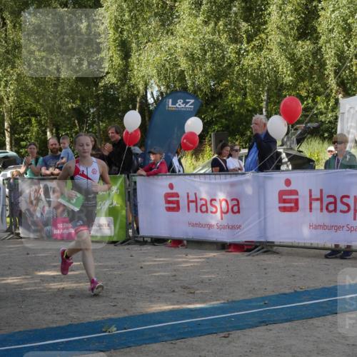 07.09.2025 - 19. Norderstedt Triathlon Zöllner http://msf.ph/oto/8782678 07.09.2025 11:07:11 Ziel 75 meine-sportfotos.de