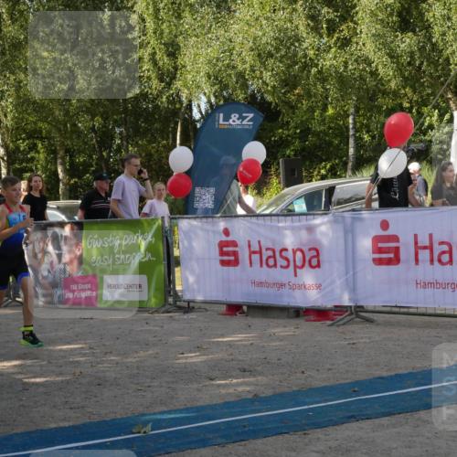 07.09.2025 - 19. Norderstedt Triathlon Zöllner http://msf.ph/oto/8782907 07.09.2025 11:15:41 Ziel 98 meine-sportfotos.de