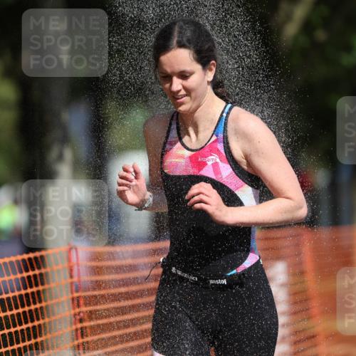 07.09.2025 - 19. Norderstedt Triathlon Michael Strokosch http://msf.ph/oto/8782934 07.09.2025 12:14:09 Laufen 704, 1246, 1334 meine-sportfotos.de