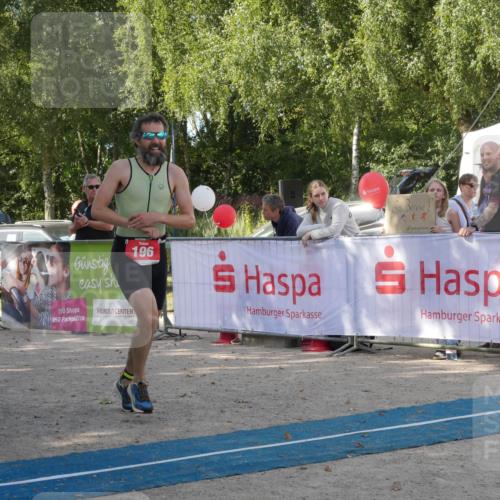 07.09.2025 - 19. Norderstedt Triathlon Zöllner http://msf.ph/oto/8783112 07.09.2025 11:49:27 Ziel 196, 1171, 1355 meine-sportfotos.de