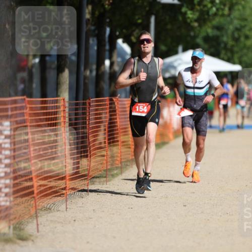 07.09.2025 - 19. Norderstedt Triathlon Michael Strokosch http://msf.ph/oto/8783190 07.09.2025 12:14:24 Laufen 138, 154, 170, 819 meine-sportfotos.de