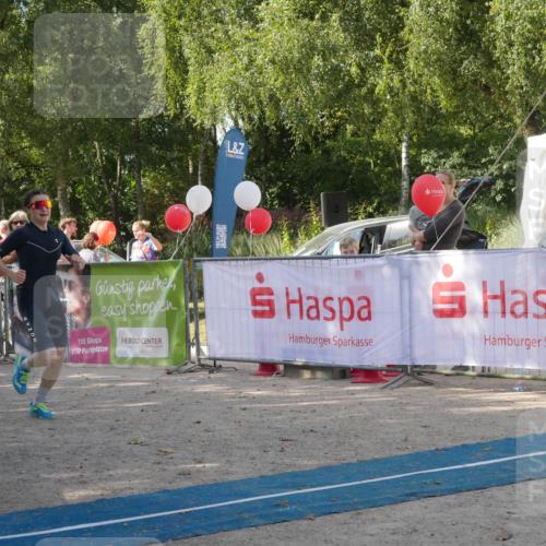 07.09.2025 - 19. Norderstedt Triathlon Zöllner http://msf.ph/oto/8783297 07.09.2025 11:52:58 Ziel 1227 meine-sportfotos.de