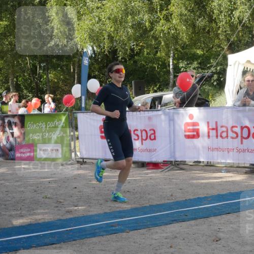07.09.2025 - 19. Norderstedt Triathlon Zöllner http://msf.ph/oto/8783310 07.09.2025 11:52:59 Ziel 1227 meine-sportfotos.de
