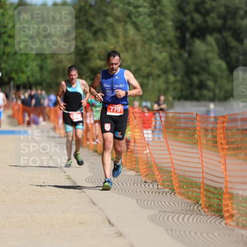 07.09.2025 - 19. Norderstedt Triathlon Michael Strokosch http://msf.ph/oto/8783378 07.09.2025 12:14:36 Laufen 775, 1332 meine-sportfotos.de