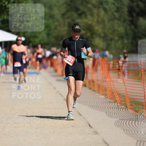 07.09.2025 - 19. Norderstedt Triathlon Michael Strokosch http://msf.ph/oto/8783681 07.09.2025 12:15:17 Laufen 1301 meine-sportfotos.de
