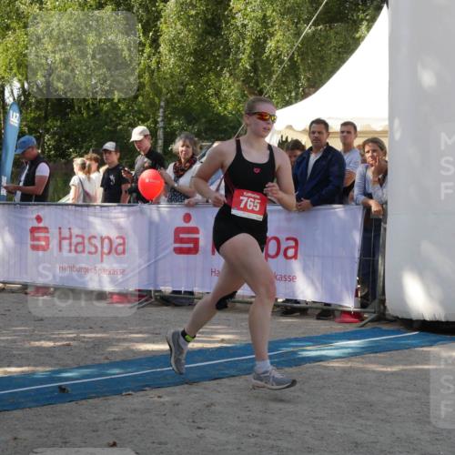 07.09.2025 - 19. Norderstedt Triathlon Zöllner http://msf.ph/oto/8784816 07.09.2025 12:27:38 Ziel 765 meine-sportfotos.de