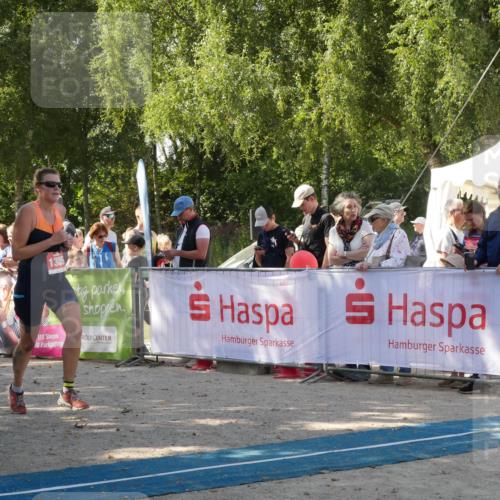 07.09.2025 - 19. Norderstedt Triathlon Zöllner http://msf.ph/oto/8784818 07.09.2025 12:28:05 Ziel 1305 meine-sportfotos.de
