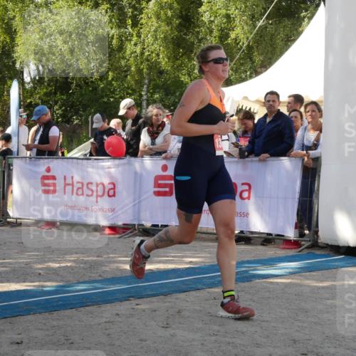 07.09.2025 - 19. Norderstedt Triathlon Zöllner http://msf.ph/oto/8784825 07.09.2025 12:28:06 Ziel 1305 meine-sportfotos.de