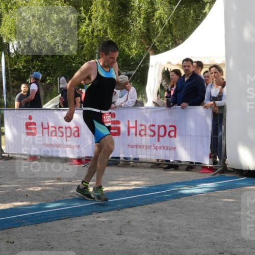 07.09.2025 - 19. Norderstedt Triathlon Zöllner http://msf.ph/oto/8784837 07.09.2025 12:28:17 Ziel 1332 meine-sportfotos.de